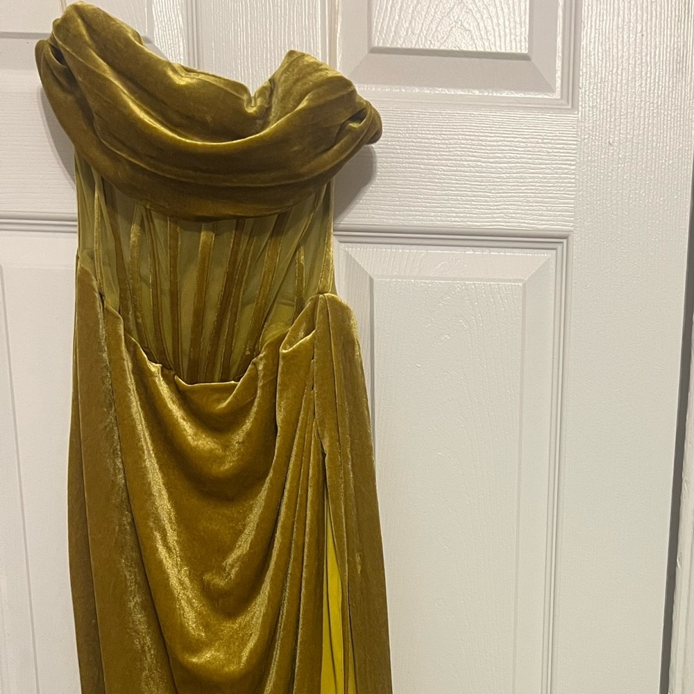 Lamva Corset Velvet Slit Maxi Dress - Yellow